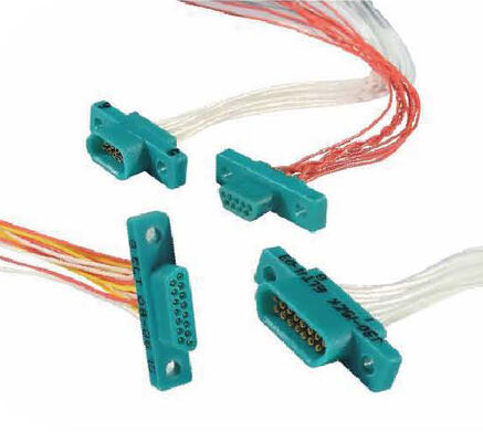 폭 넓은 핀 변형과 환경 준수와 함께 견고하고 견고한 D-Sub 필터 커넥터